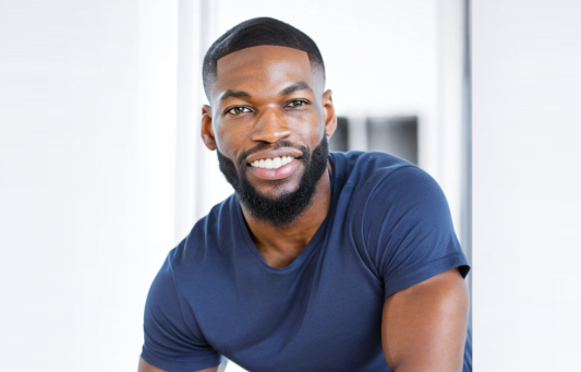 Yomi Tejumola, Founder and CEO of Algomarketing – Interview Series