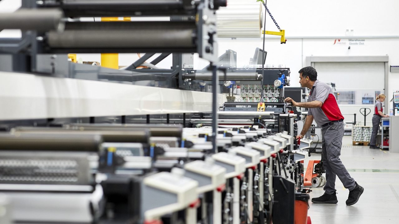 UV-readable recycling labels launch