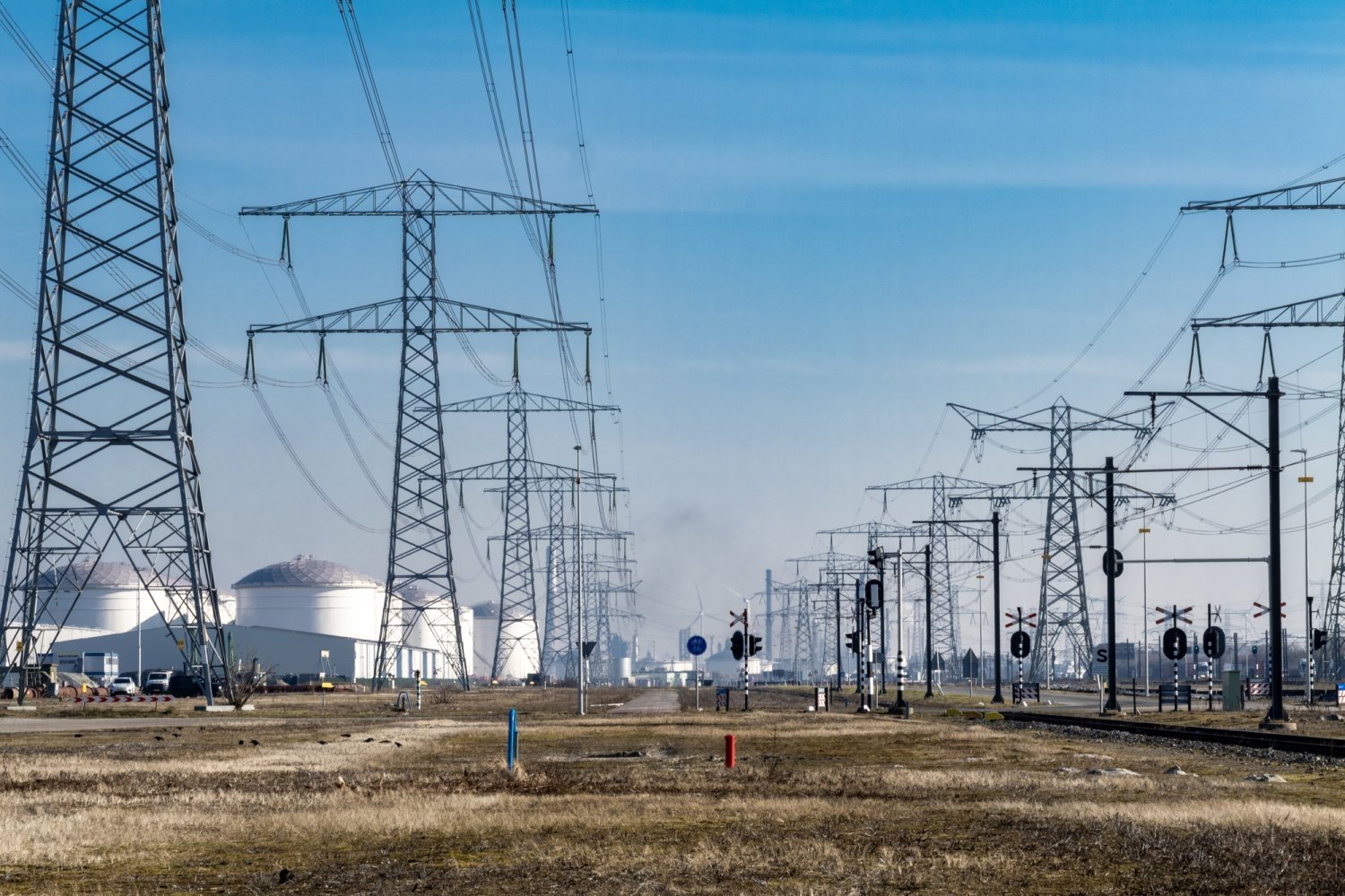 Helping power-system planners prepare for an unknown future