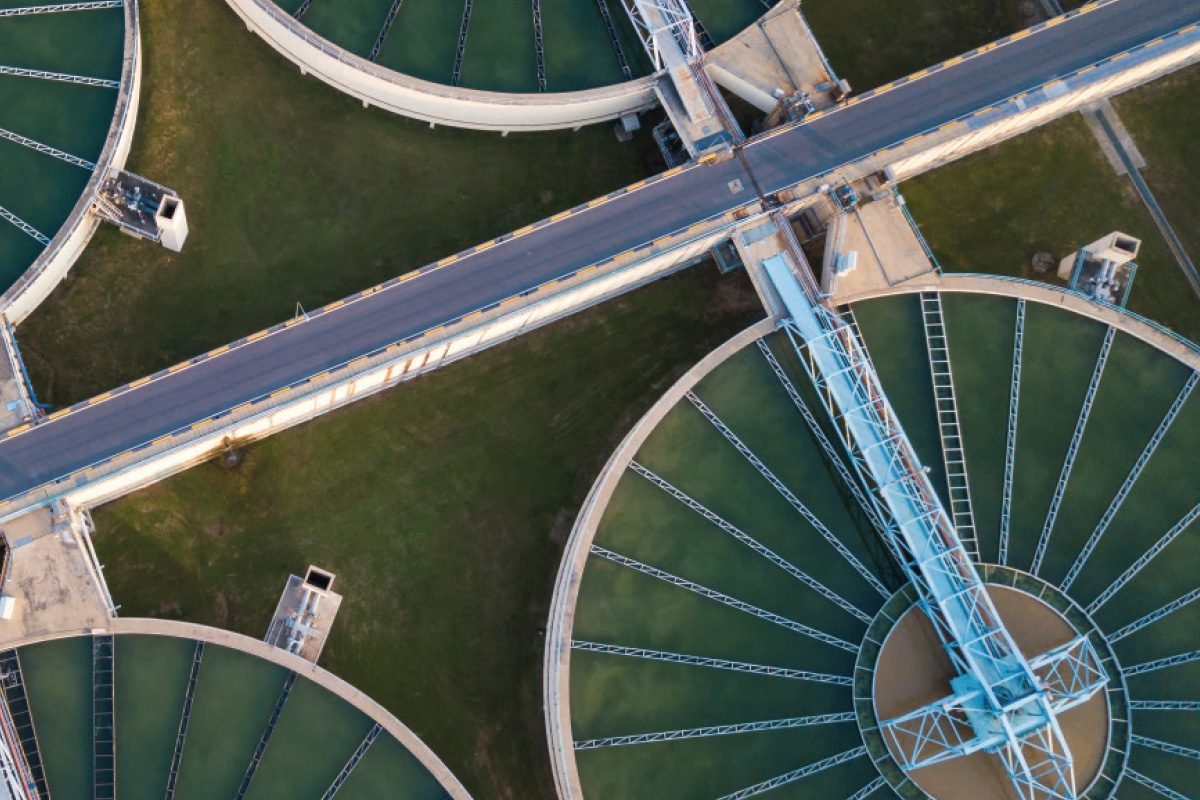 Ban the molecule or manage the risk? Diverging PFAS policies are shaping the technology landscape, explains report